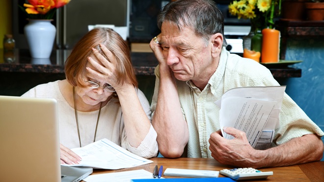 couple in financial stress